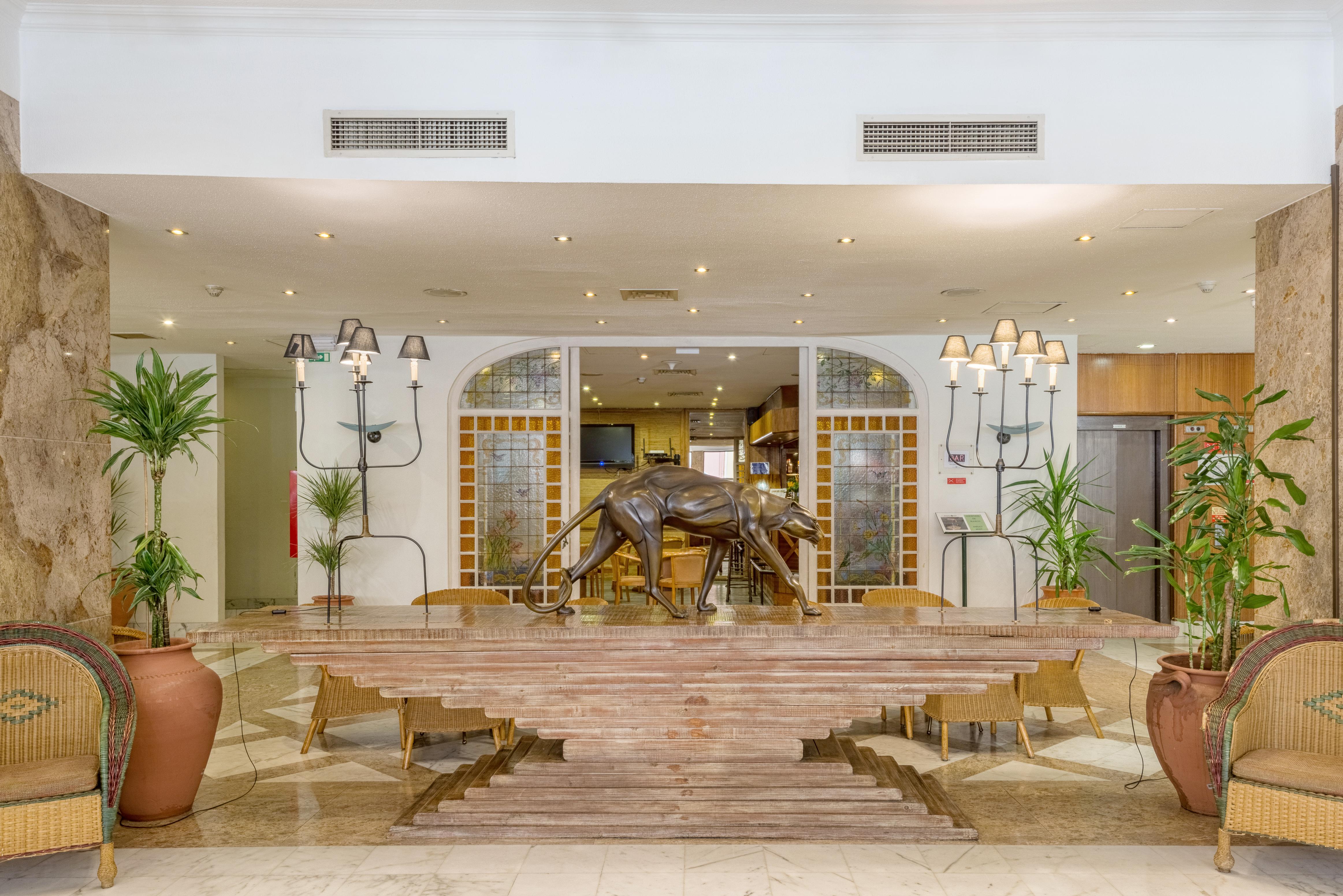 Holiday Inn Express & Suites Lisbon - Principe Real By Ihg Экстерьер фото