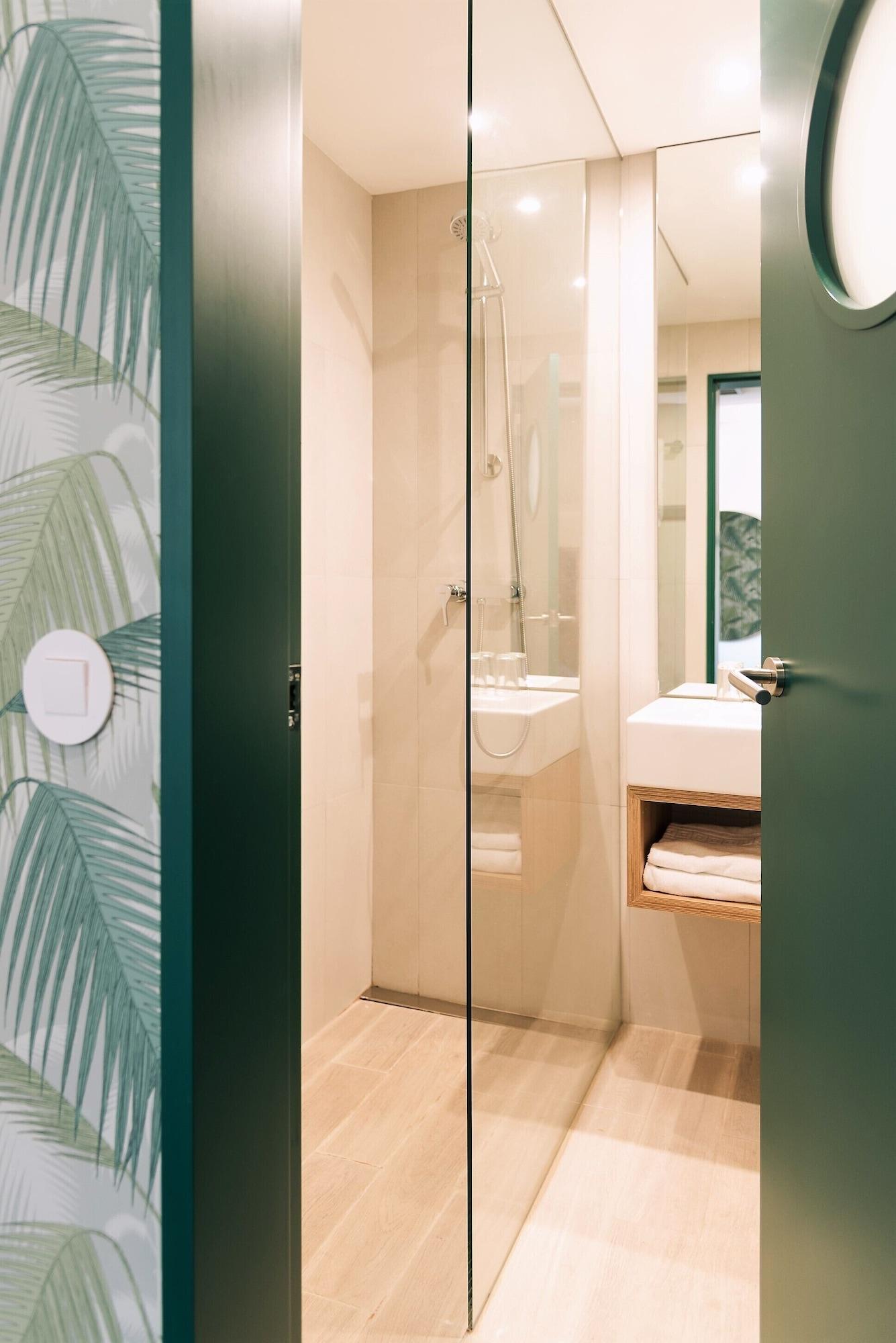 Holiday Inn Express & Suites Lisbon - Principe Real By Ihg Экстерьер фото