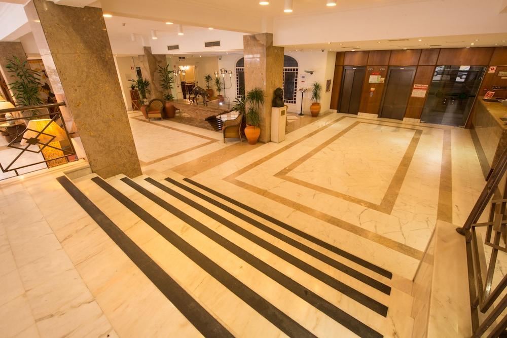 Holiday Inn Express & Suites Lisbon - Principe Real By Ihg Экстерьер фото